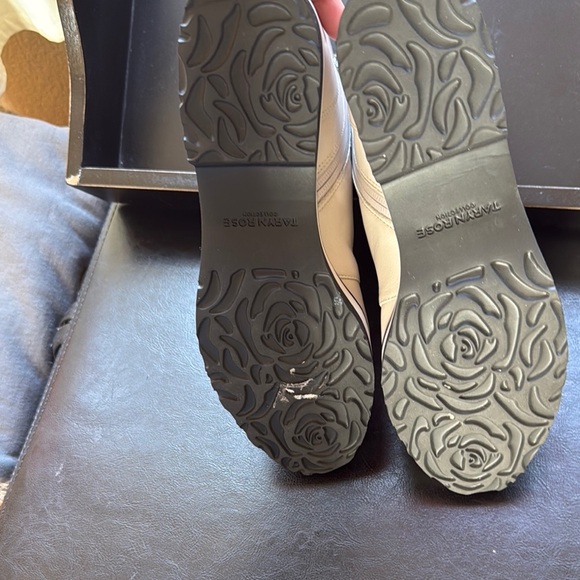 Taryn Rose Cream Lace Up Boots with Thick Sole and Textured Material - Picture 5 of 12